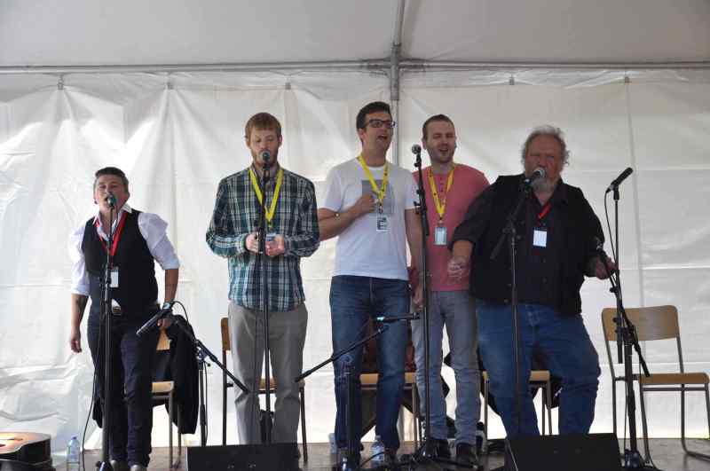 Twisting with Young'uns 2